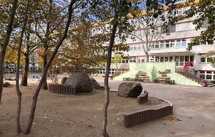 Brodowin Schule - Schulhof